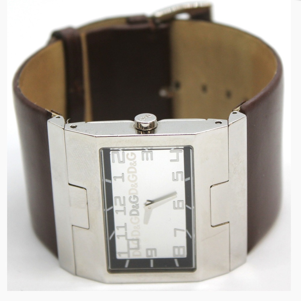 ⭐️Host Pick!⭐️Authentic D&G Time Piece